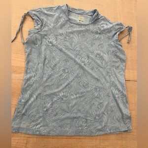 [L] Columbia Titanium Gray Blue Short Cap Sleeve Floral T-Shirt NWOT